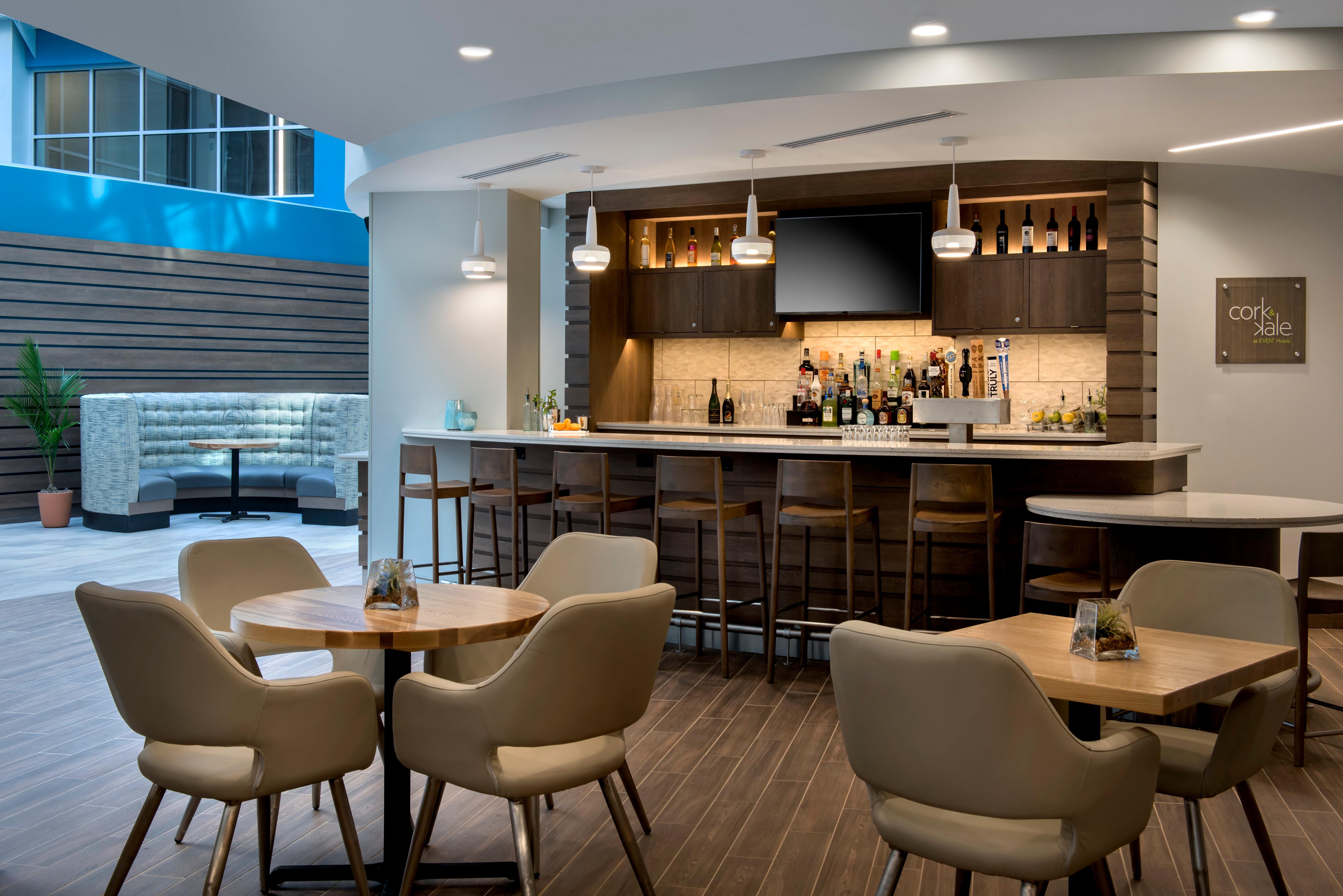 Even Hotel Manchester Airport By Ihg Экстерьер фото