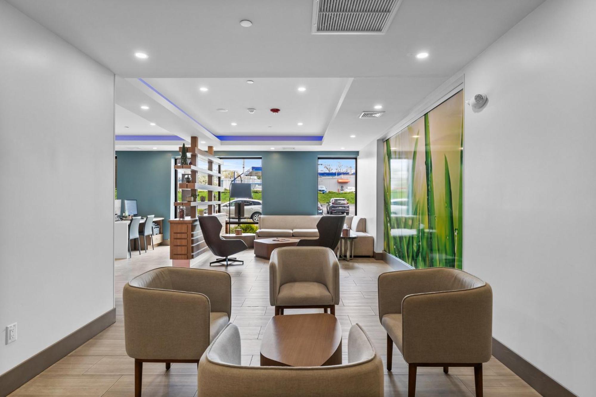 Even Hotel Manchester Airport By Ihg Экстерьер фото