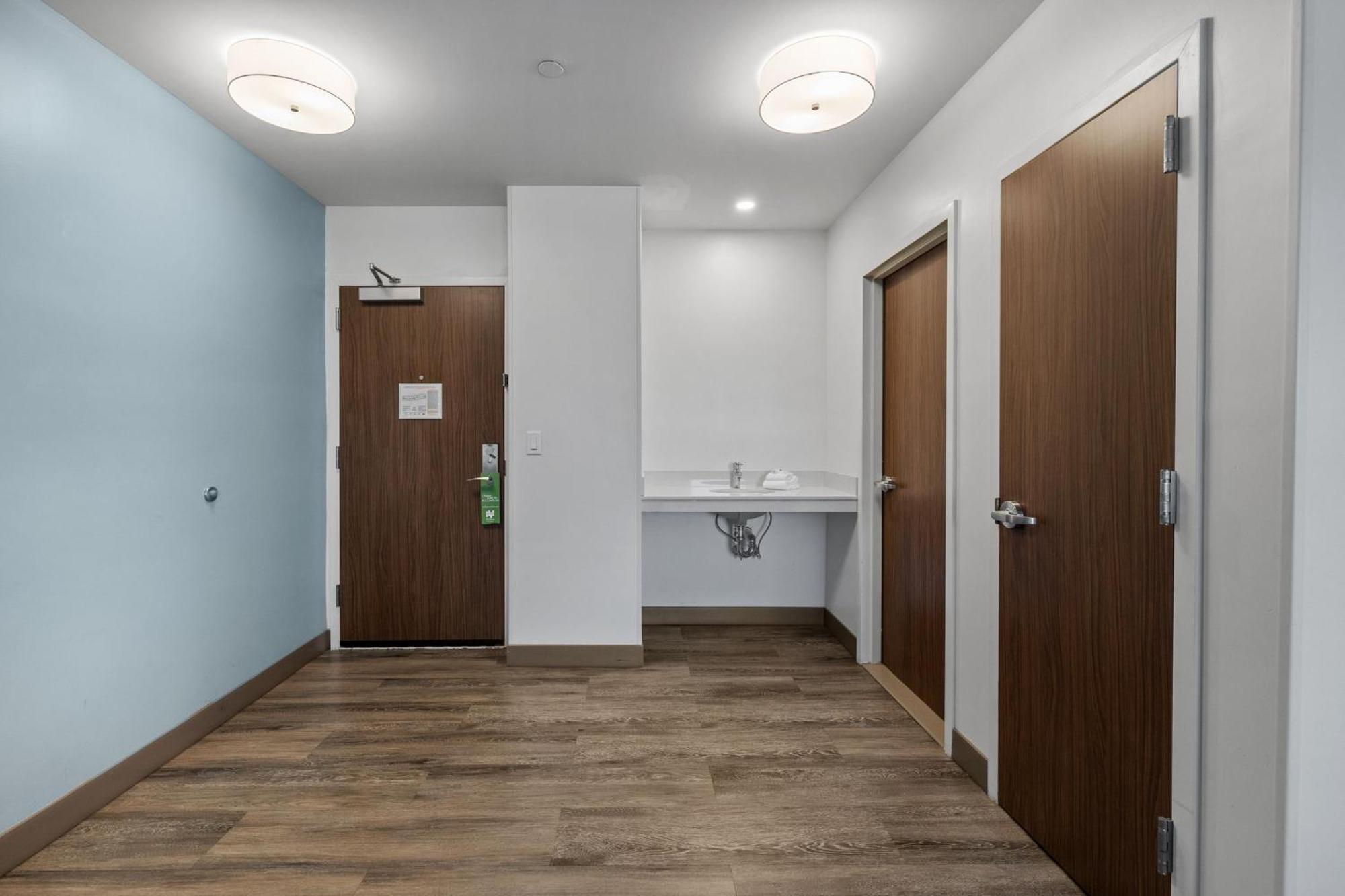 Even Hotel Manchester Airport By Ihg Экстерьер фото